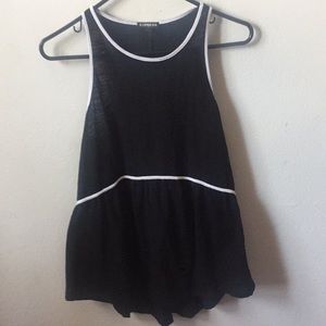 Express flows tank top blouse♥️